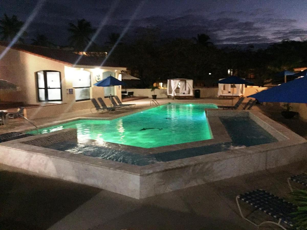 Park Royal Homestay Club Cala Puerto Rico Умакао Экстерьер фото