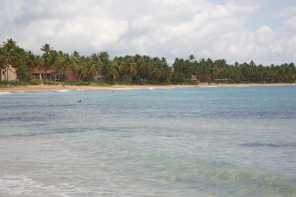 Park Royal Homestay Club Cala Puerto Rico Умакао Экстерьер фото